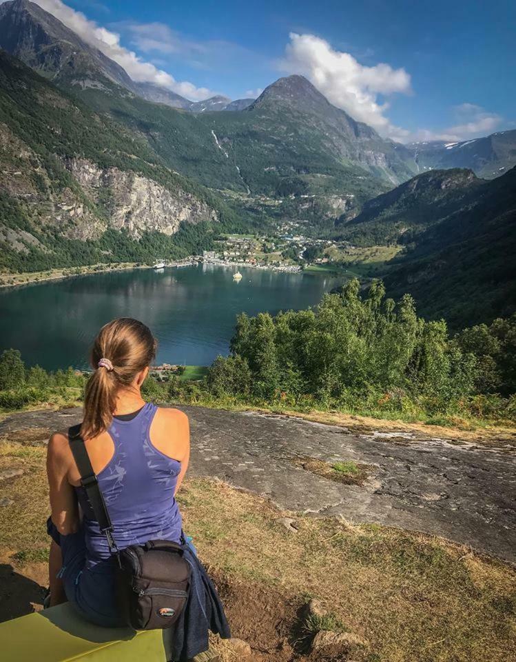 Solhaug Fjordcamping Vila Geiranger Exterior foto